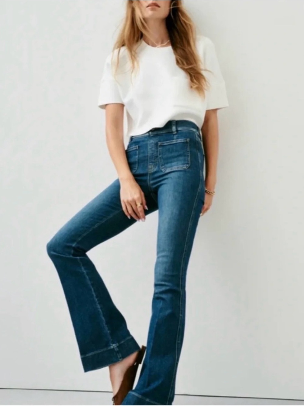Spanx SPANXshape EveryWear Flare Jeans With Patch Pockets Denim 20850R Size M